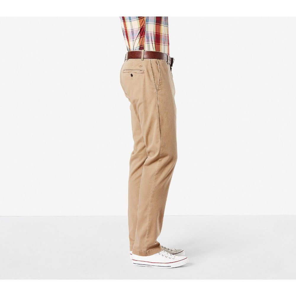 MEN'S DOCKERS BROKEN IN KHAKI - FIT: STRAIGHT FLAT FRONT 36x32 - Picture 2 of 3